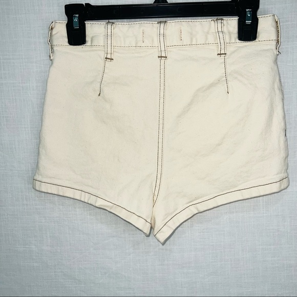 NWOT Free People x We The Free Bridgette Cream Button-Fly Denim Shorts Size 27 - Picture 5 of 9